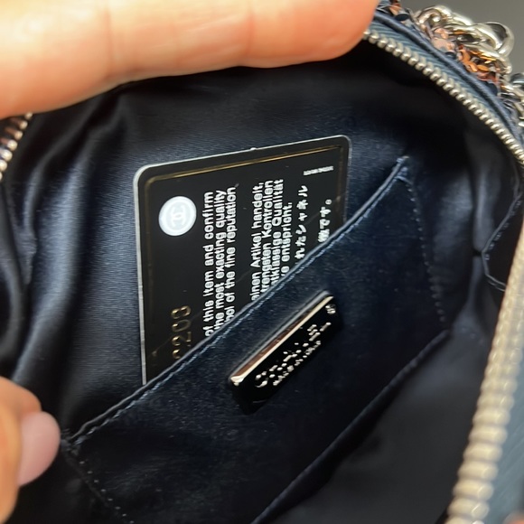 Chanel miscellaneous bag - Picture 5 of 10